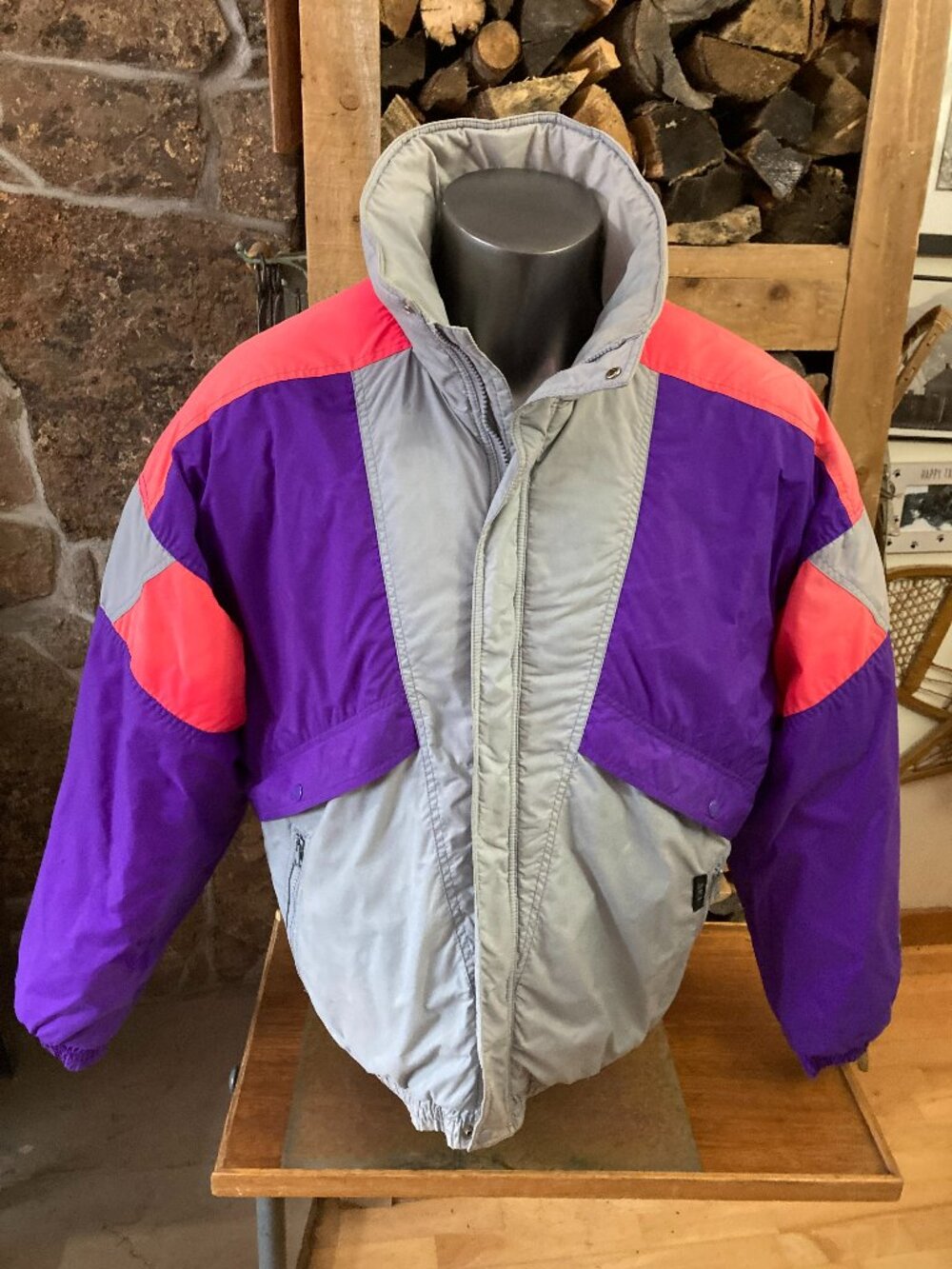 vintage ski jacket pink purple skiing S.K.I. 1980s 1990s 80s 90s puff mens large